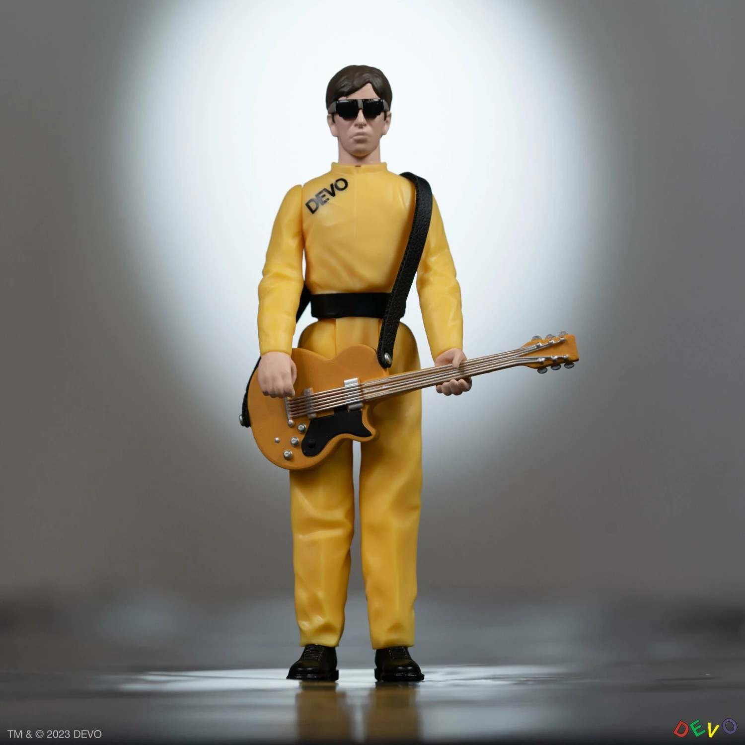 SUPER7 Devo ReAction Figure Wave 2 - Satisfaction Bob Casale 4 SUPER7 Devo ReAction Figure Wave 2 - Satisfaction Bob Casale - Image 2
