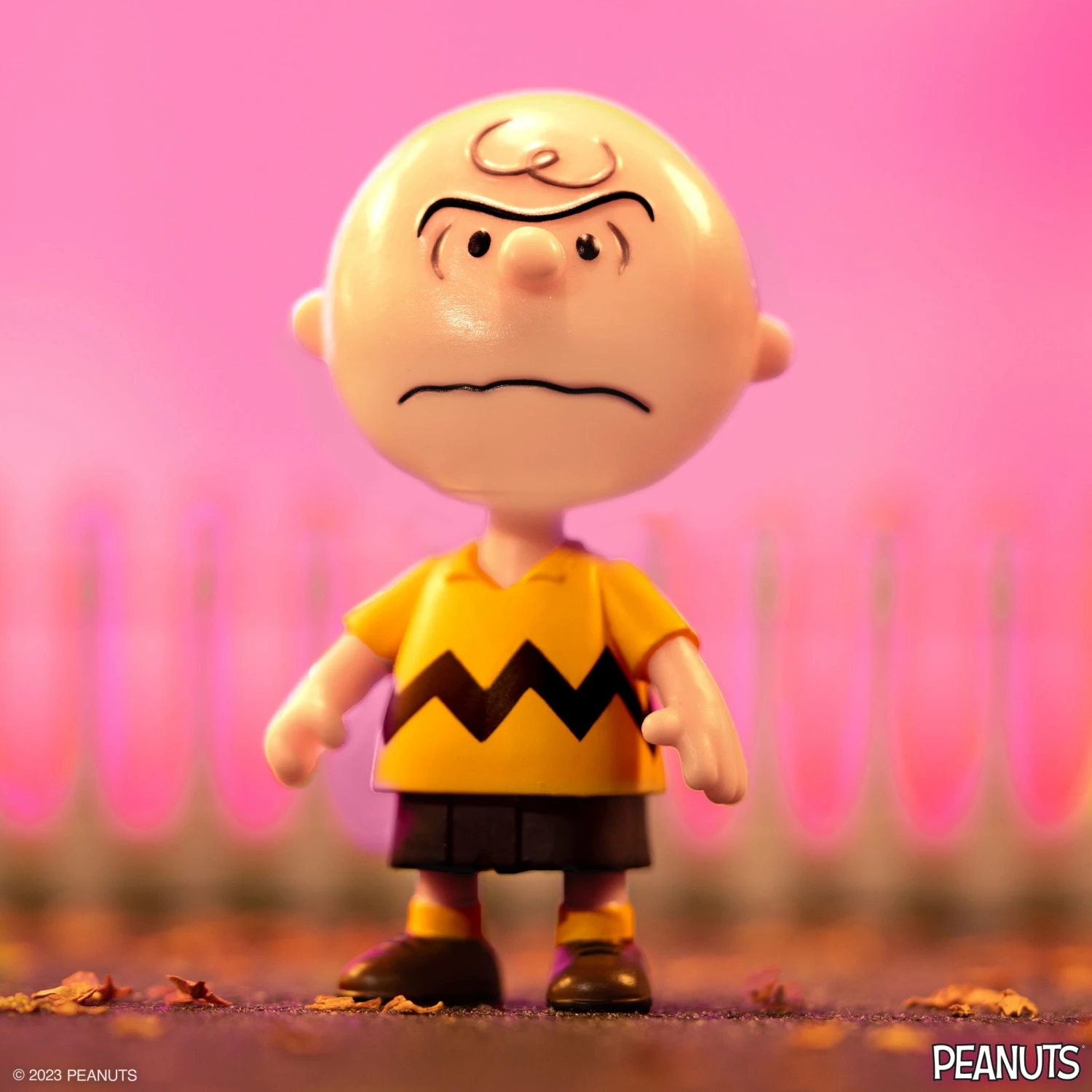 SUPER7 Peanuts ReAction Figures - I Hate Valentine's Day Charlie Brown 4 SUPER7 Peanuts ReAction Figures - I Hate Valentine's Day Charlie Brown - Image 2