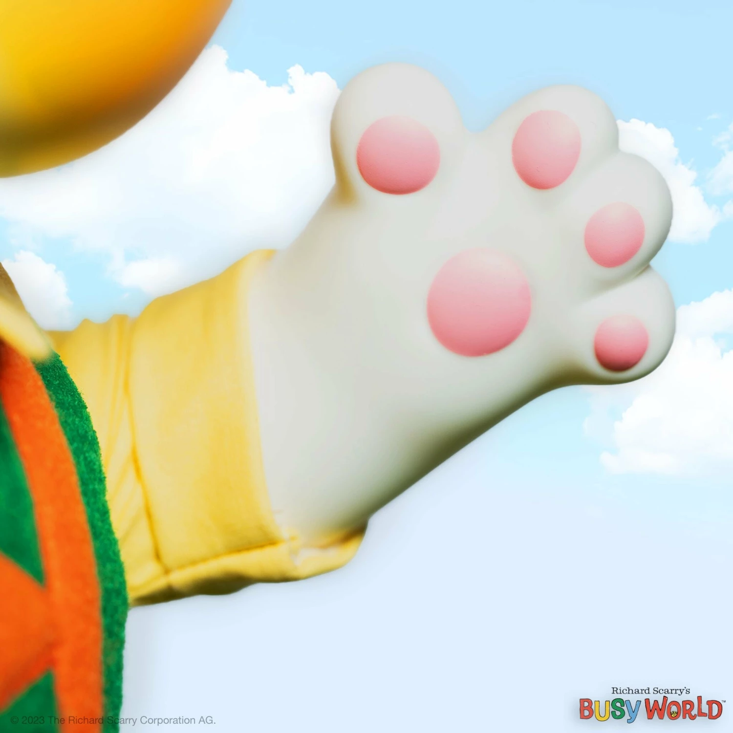 SUPER7 Richard Scarry SuperSize Vinyl Figure - Huckle Cat 8 SUPER7 Richard Scarry SuperSize Vinyl Figure - Huckle Cat - Image 6